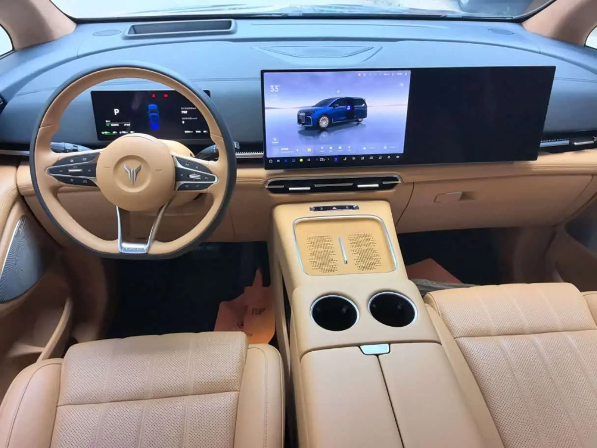 Voyah Auto Voyah Dreamer 2024 — Photo 6/13
