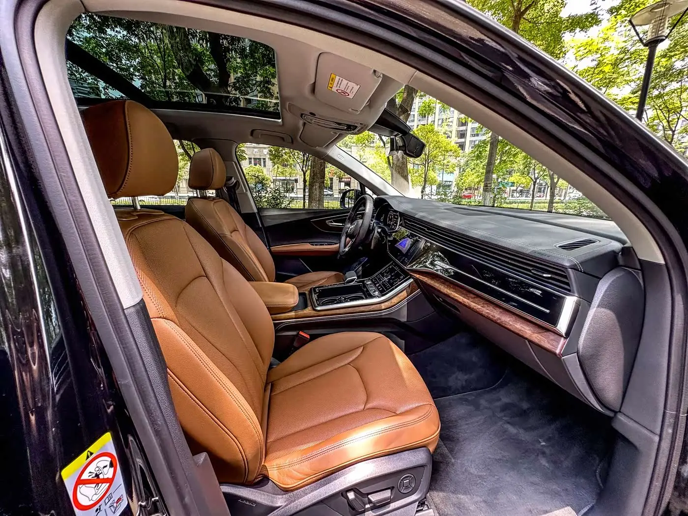 Audi Q7 2025 — ფოტო 9/15