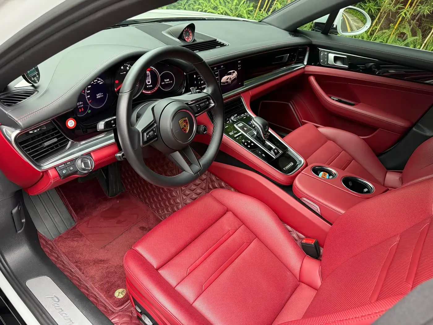 Porsche Panamera 2022 — Photo 10/16