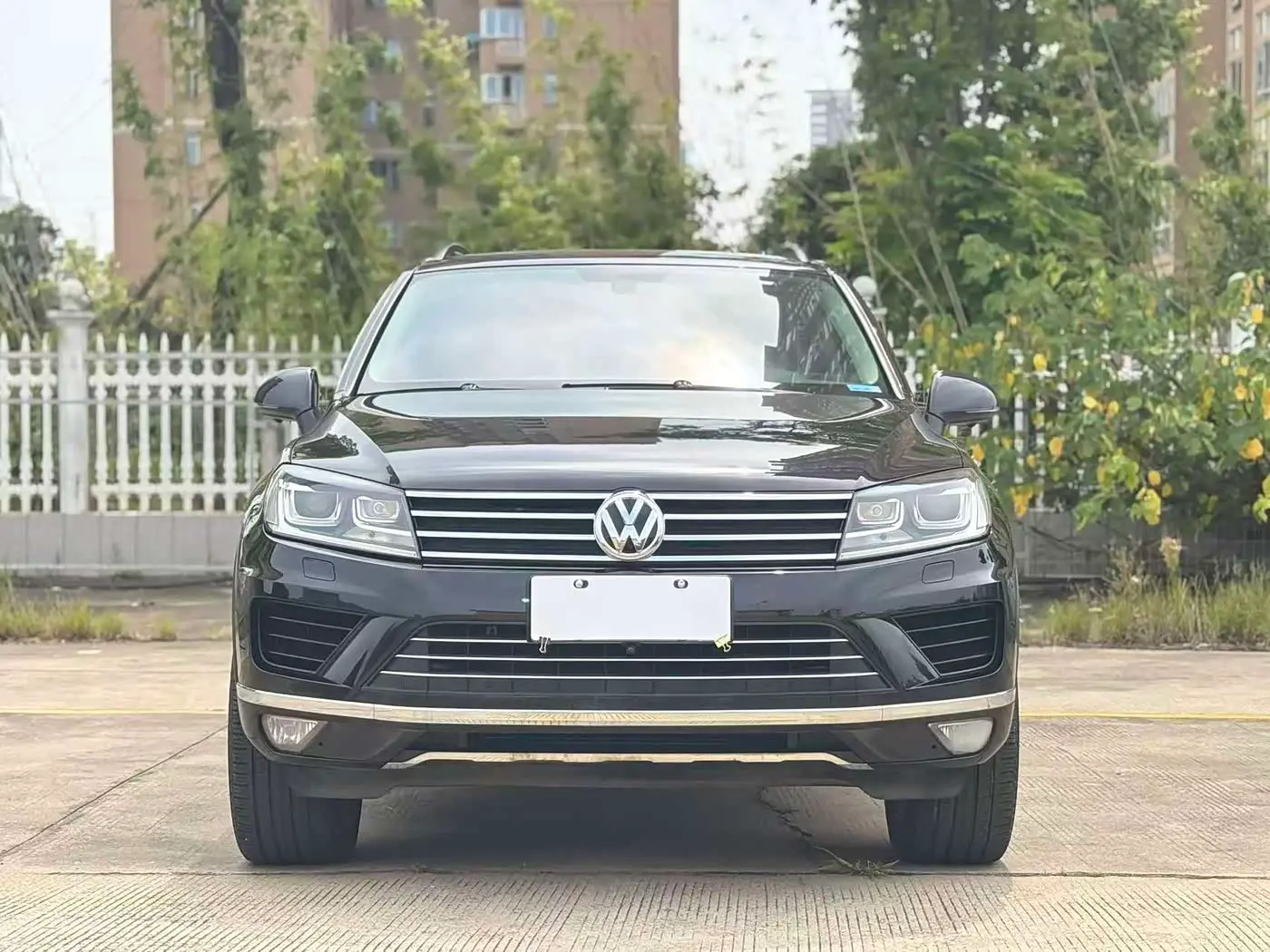 Volkswagen Touareg 2017 — Фото 2/9