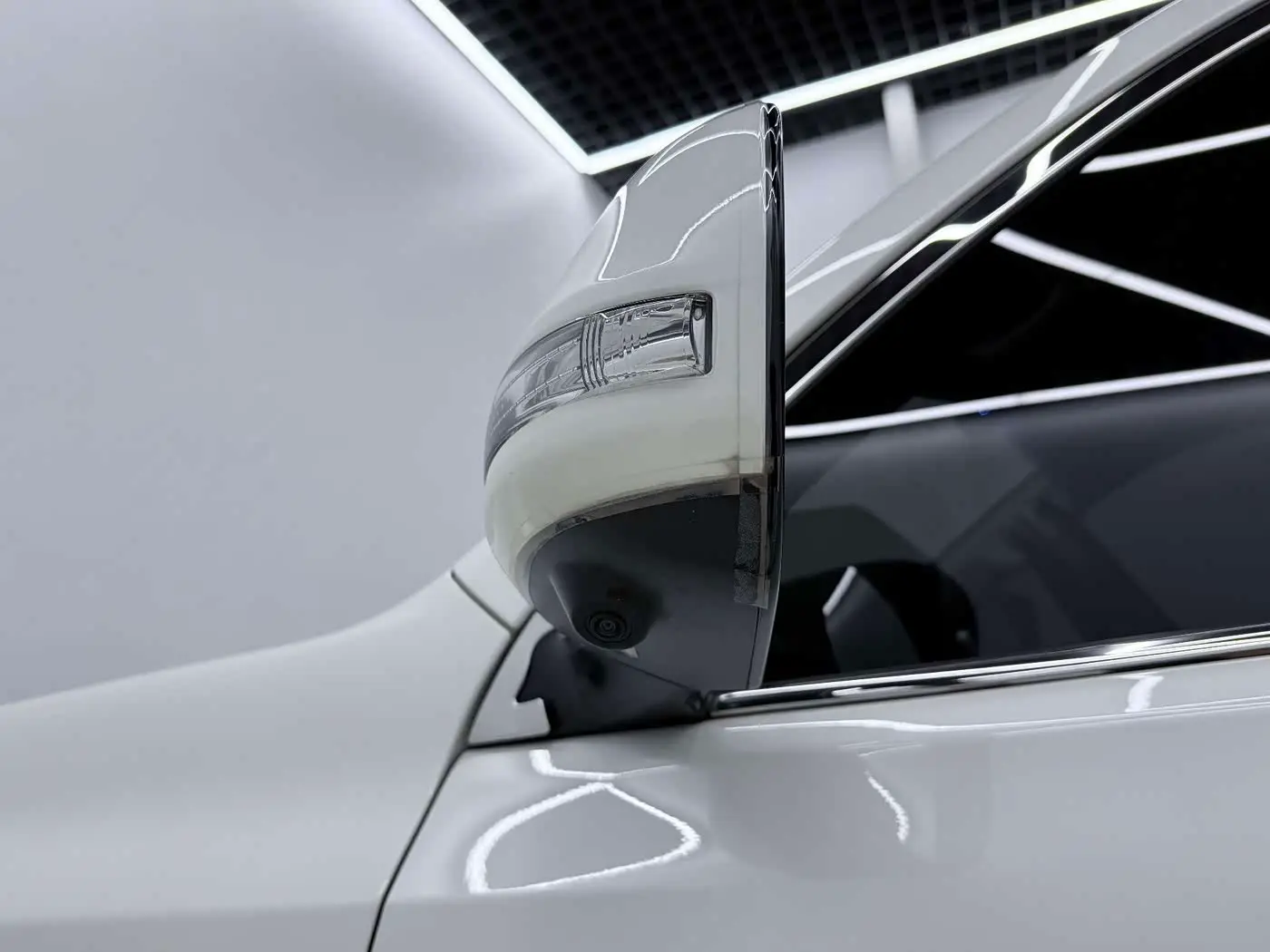Toyota Prado 2020 — Photo 16/18