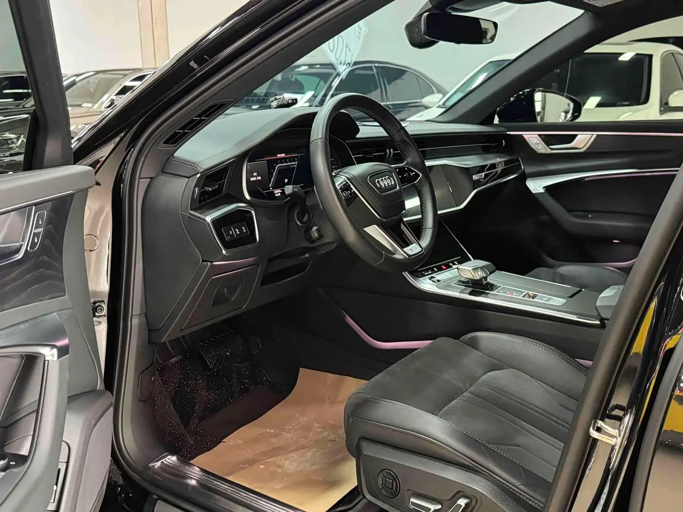Audi A6L 2024 — Photo 6/9