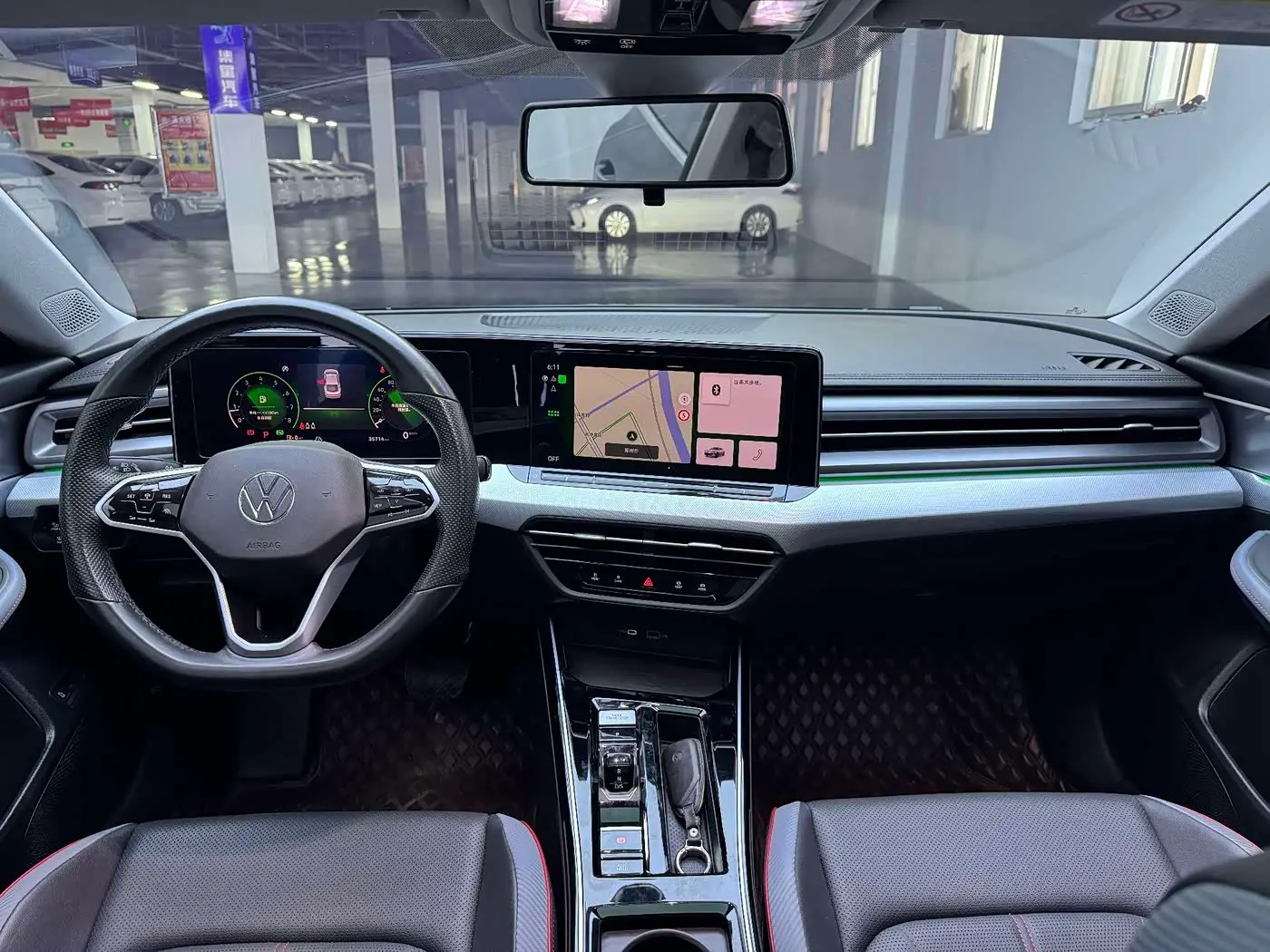 Volkswagen Lamando 2023 — Photo 11/15