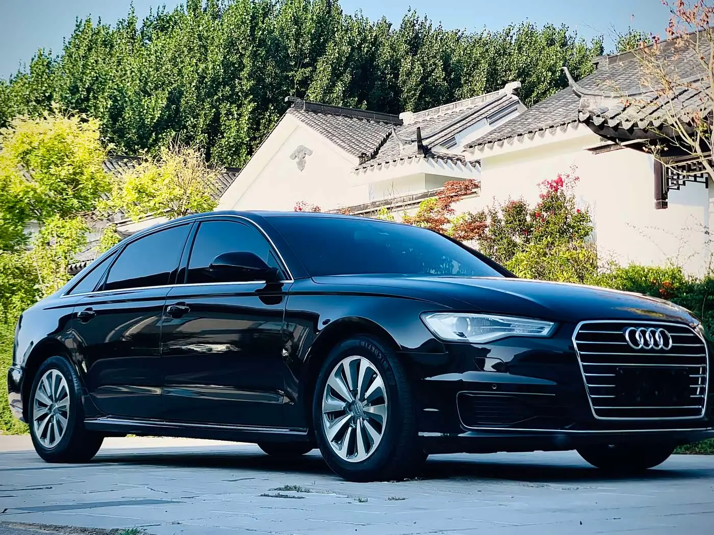 Audi A6L 2016 — Фото 3/19