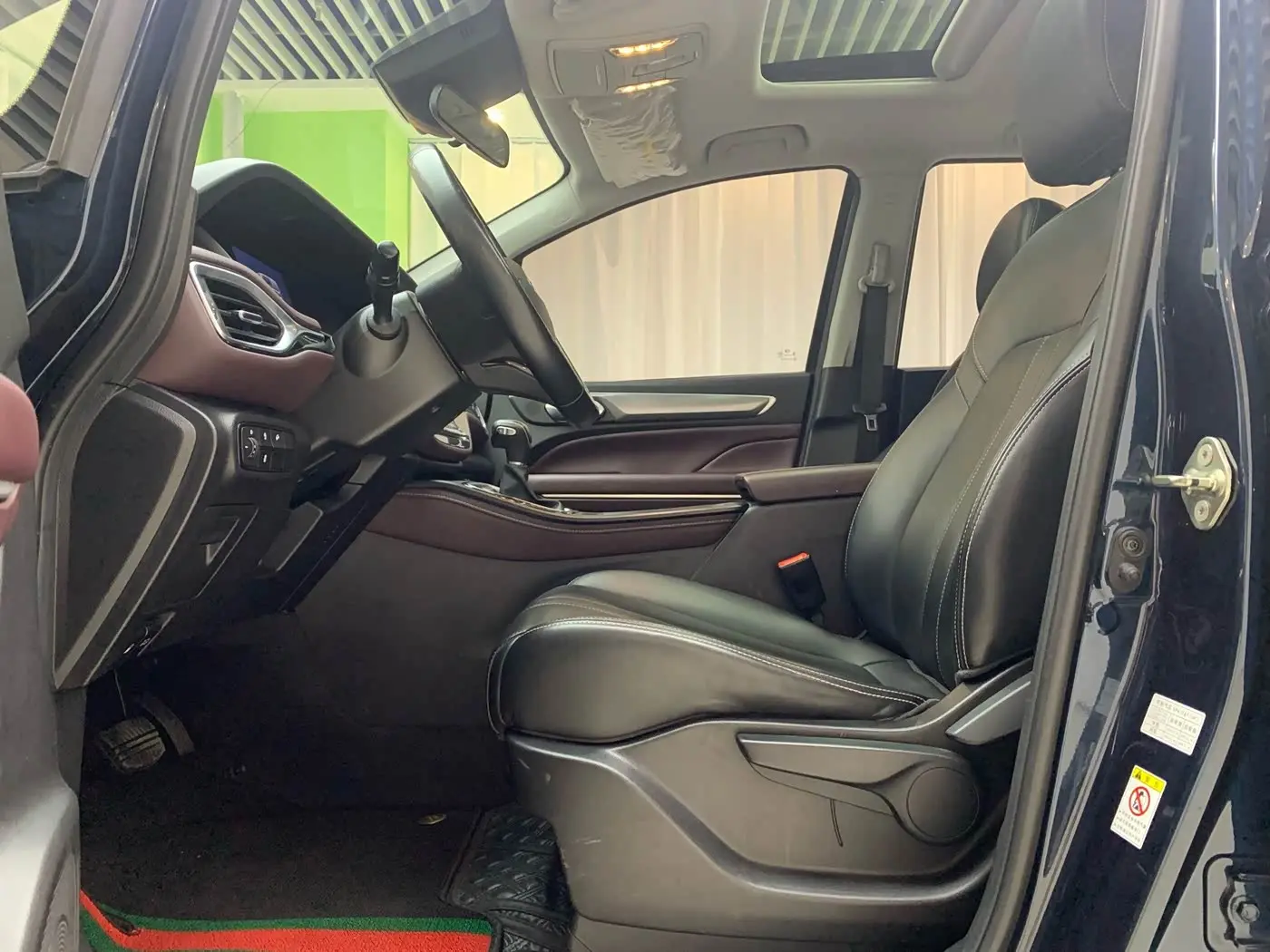 GAC Trumpchi Trumpchi M6 2022 — Фото 9/17