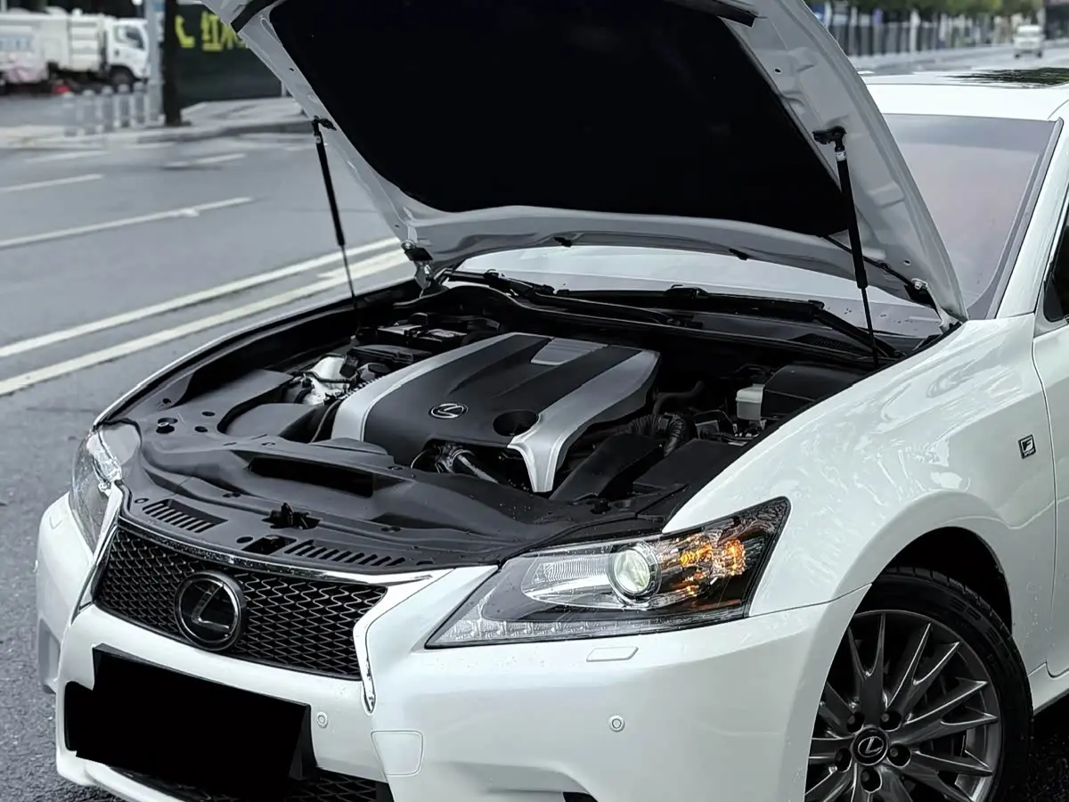 Lexus GS 2013 — Photo 3/19