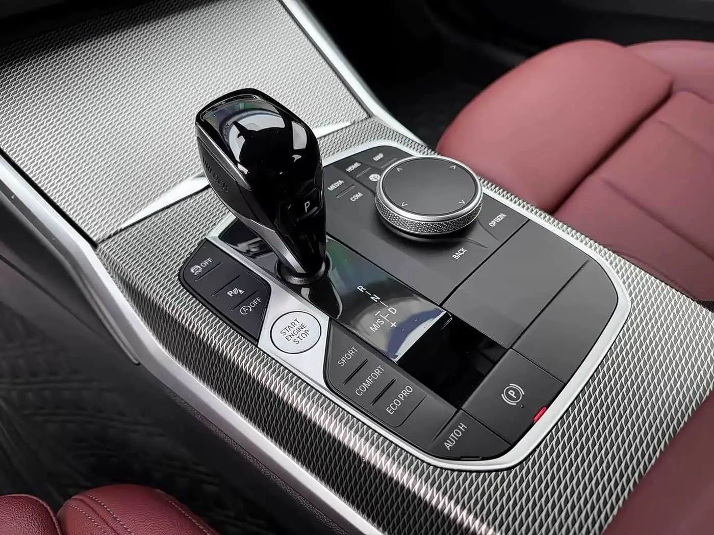 BMW 4 Series 2023 — Photo 13/17