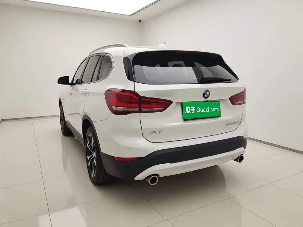 BMW X1 2021 — Şəkil 4/20