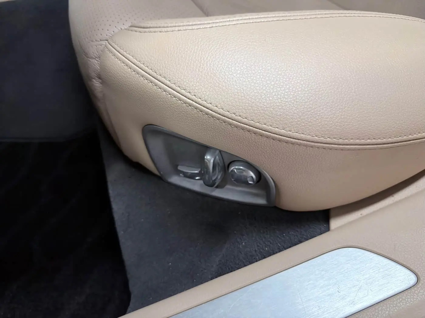 Porsche Panamera 2013 — Photo 15/20