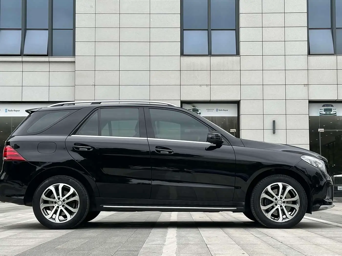 Mercedes-Benz GLE 2015 — Фото 7/18