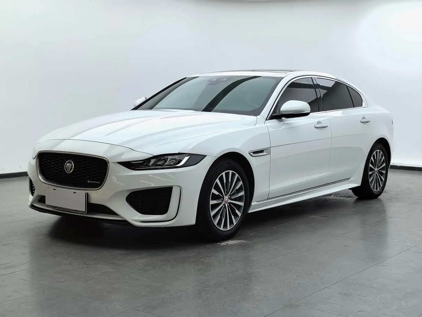 Jaguar XEL, 2021