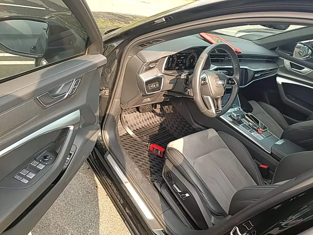 Audi A6L 2024 — Photo 16/20