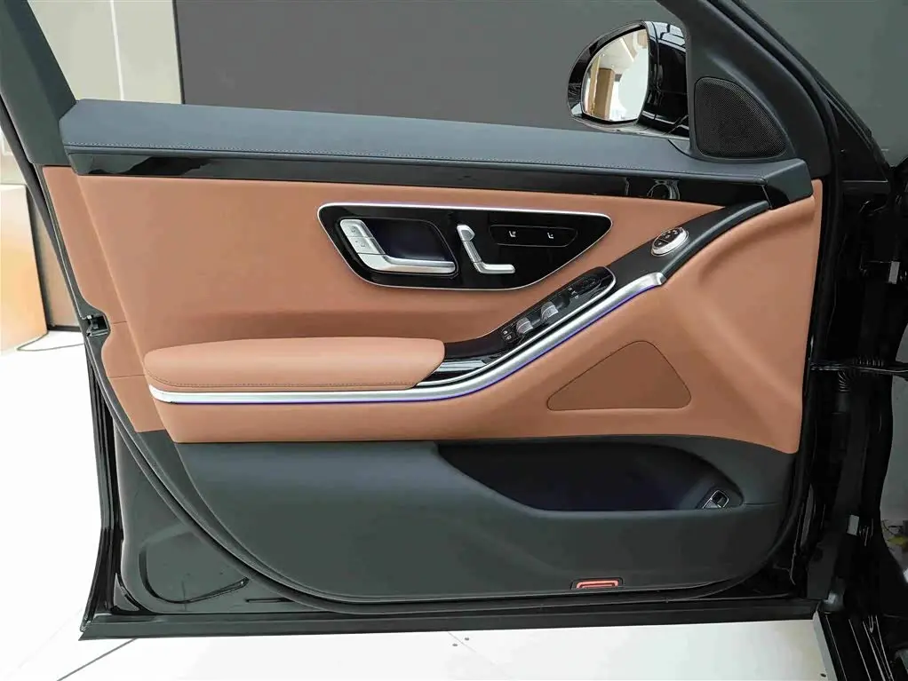 Mercedes-Benz S-Class 2023 — Photo 14/20