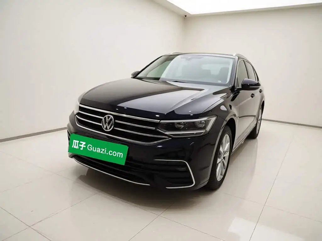 Volkswagen Tiguan L, 2022