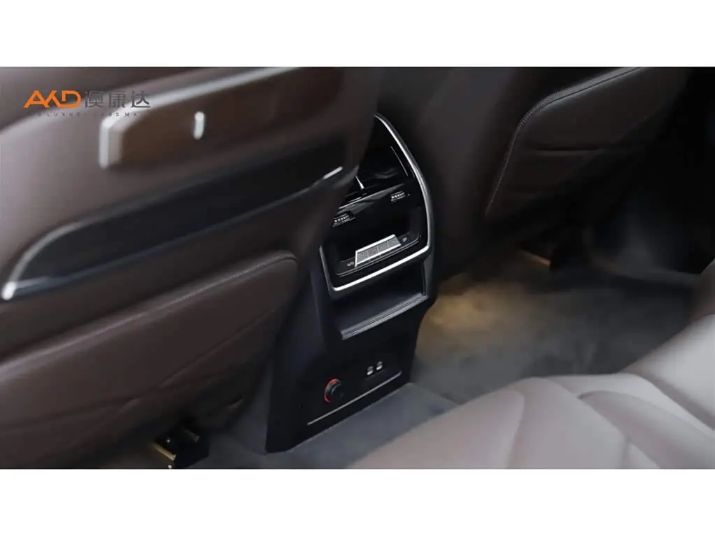 BMW X5 2024 — Photo 9/10