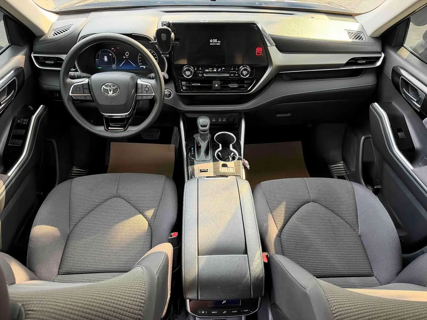 Toyota Highlander 2024 — Şəkil 4/15