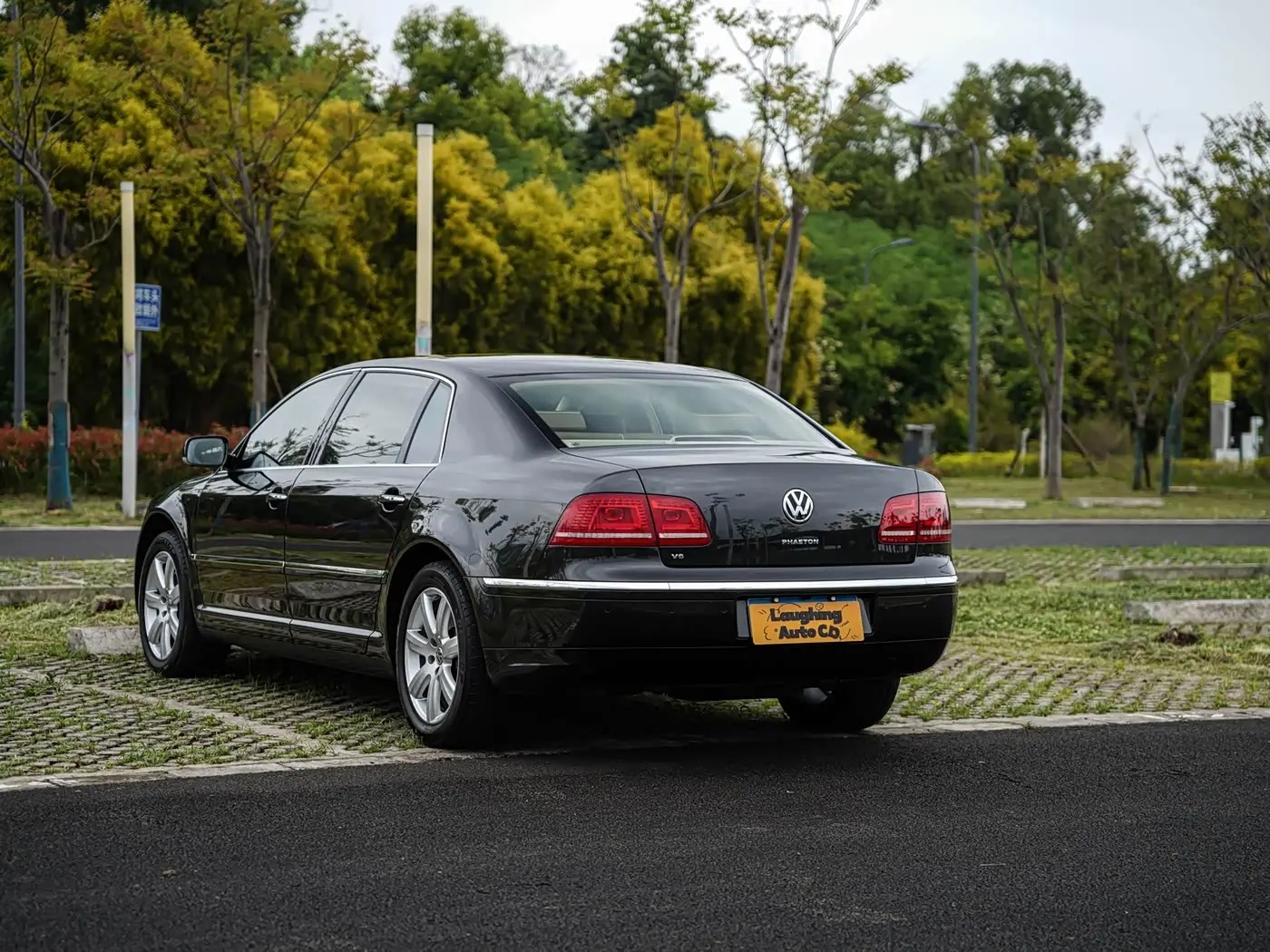 Volkswagen Phaeton 2014 — Şəkil 13/20