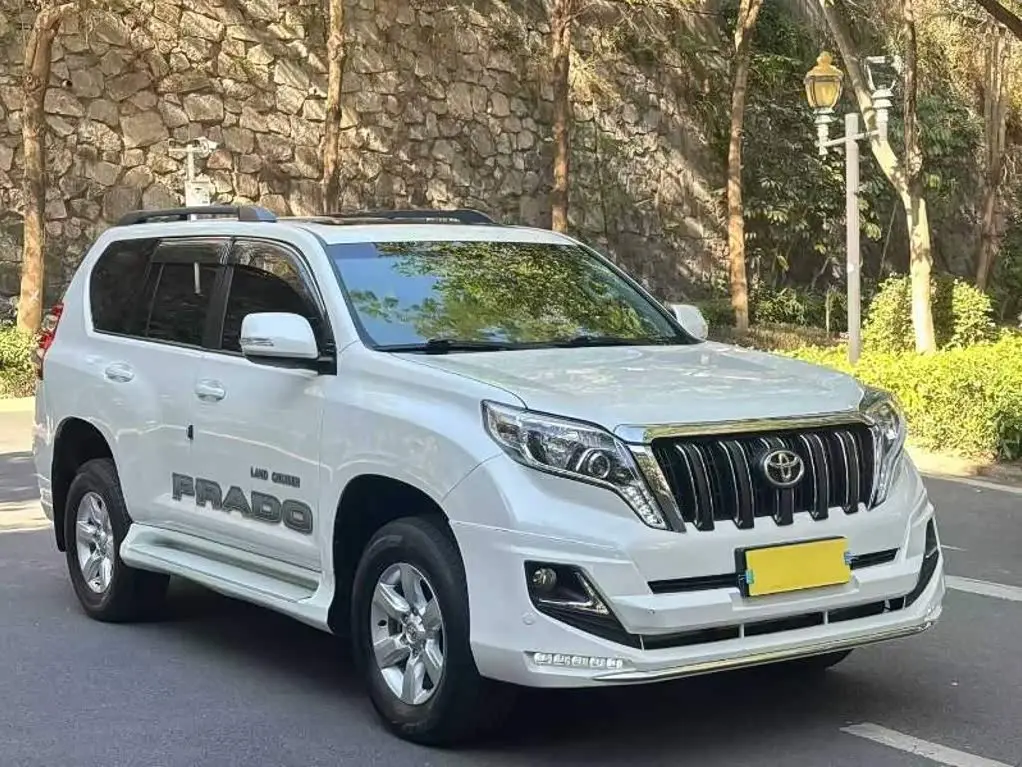 Toyota Prado 2017 — Фото 3/9