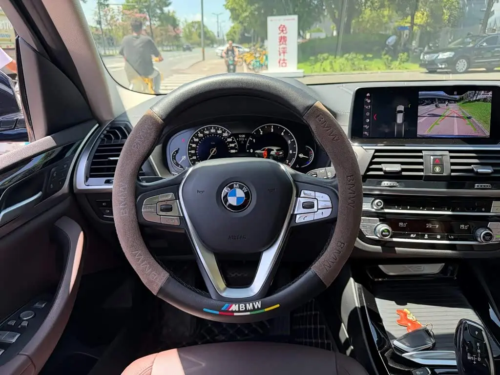 BMW X3 2019 — Photo 14/14