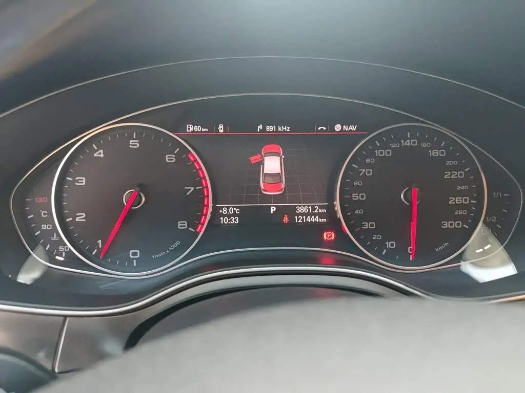 Audi A6L 2016 — Photo 9/20