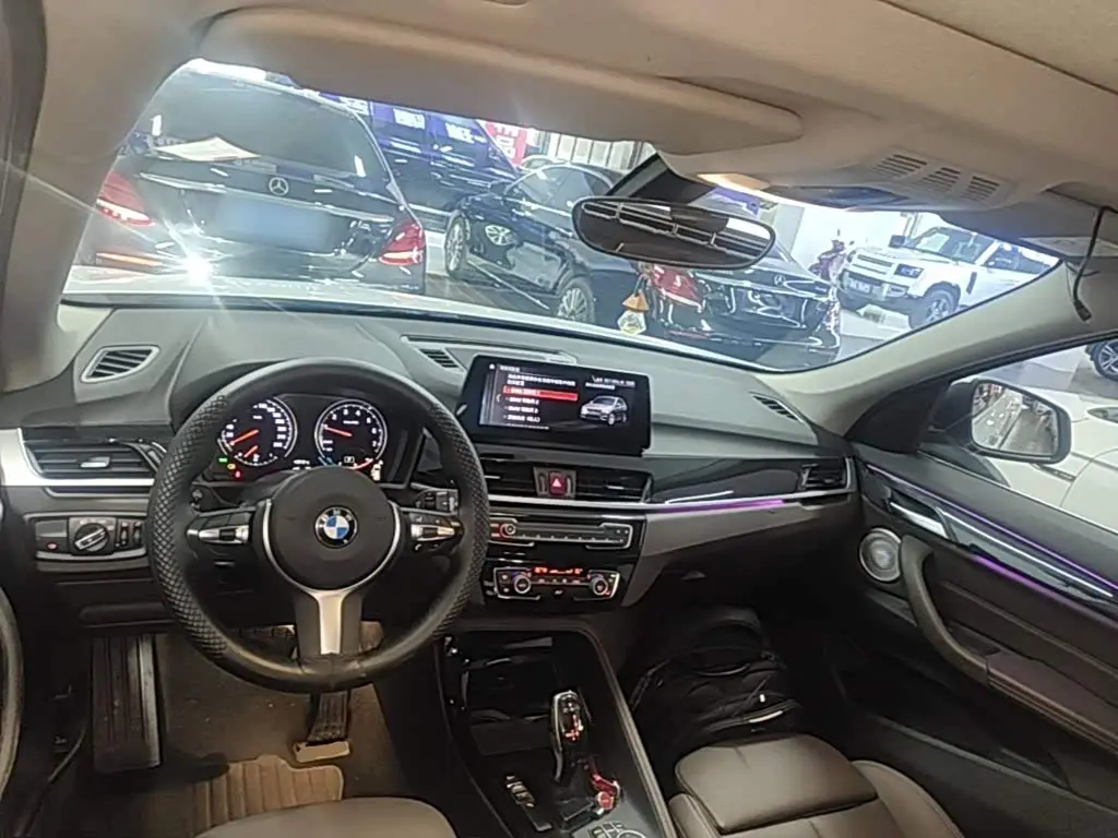 BMW X1 2021 — Фото 10/20
