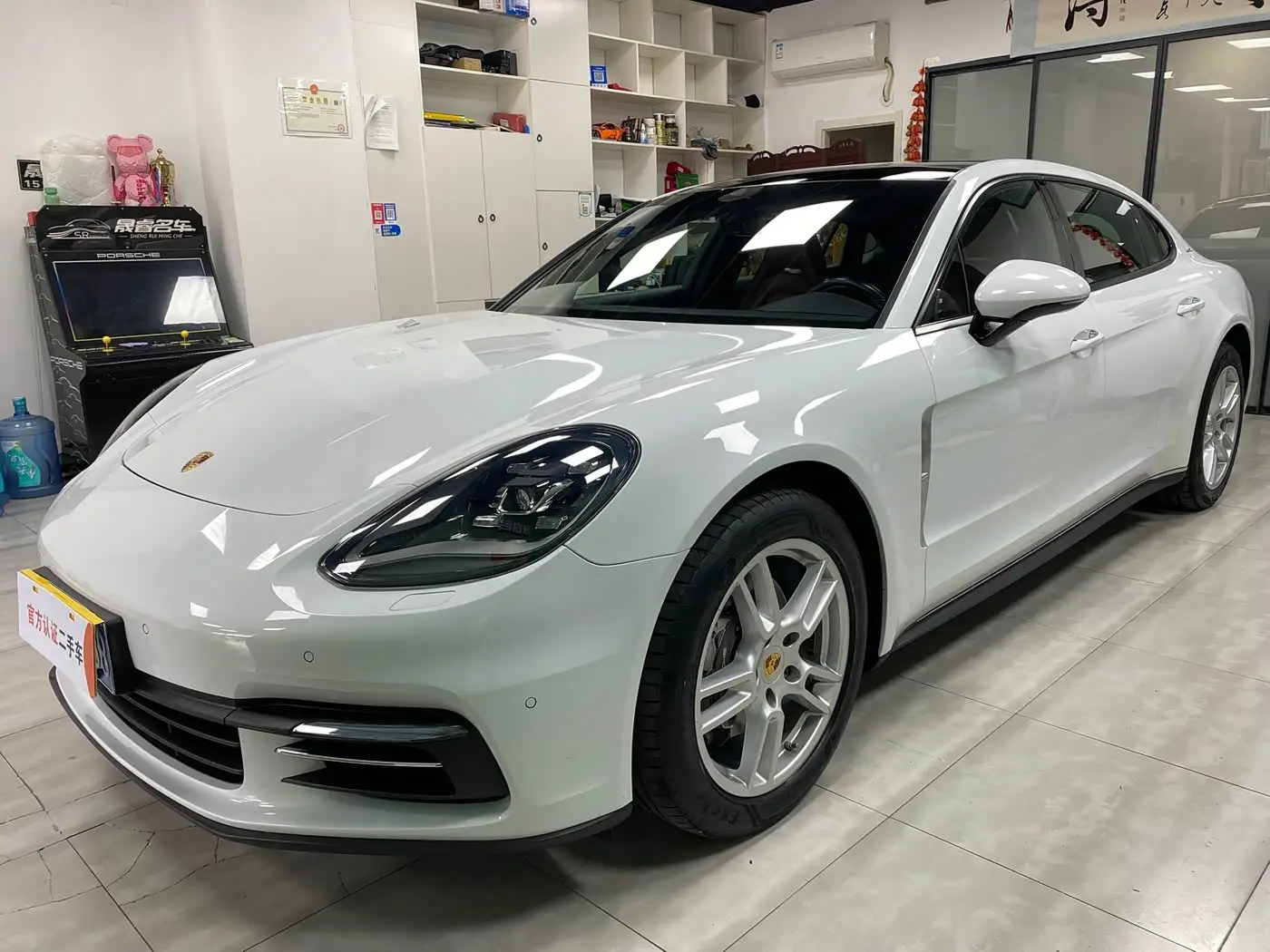 Porsche Panamera, 2017