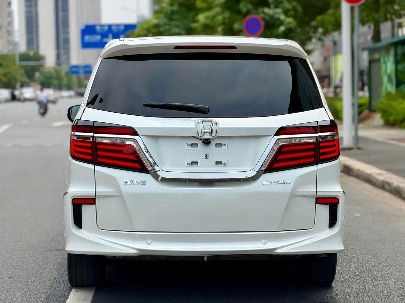 Honda Elysion 2019 — Фото 4/20