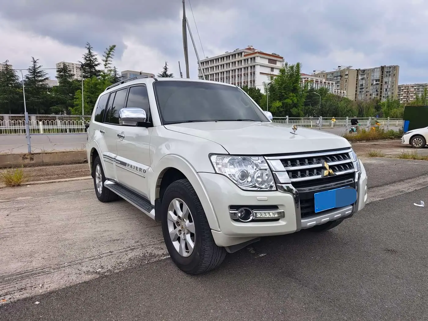 Mitsubishi Pajero 2020 — Şəkil 3/12