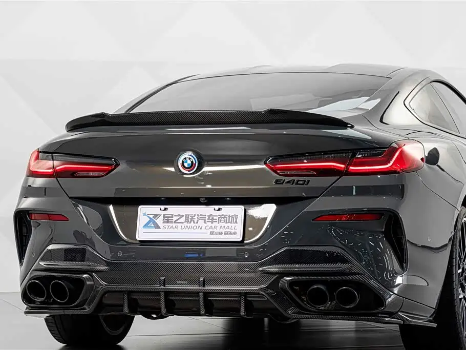 BMW 8 Series 2025 — Фото 7/20