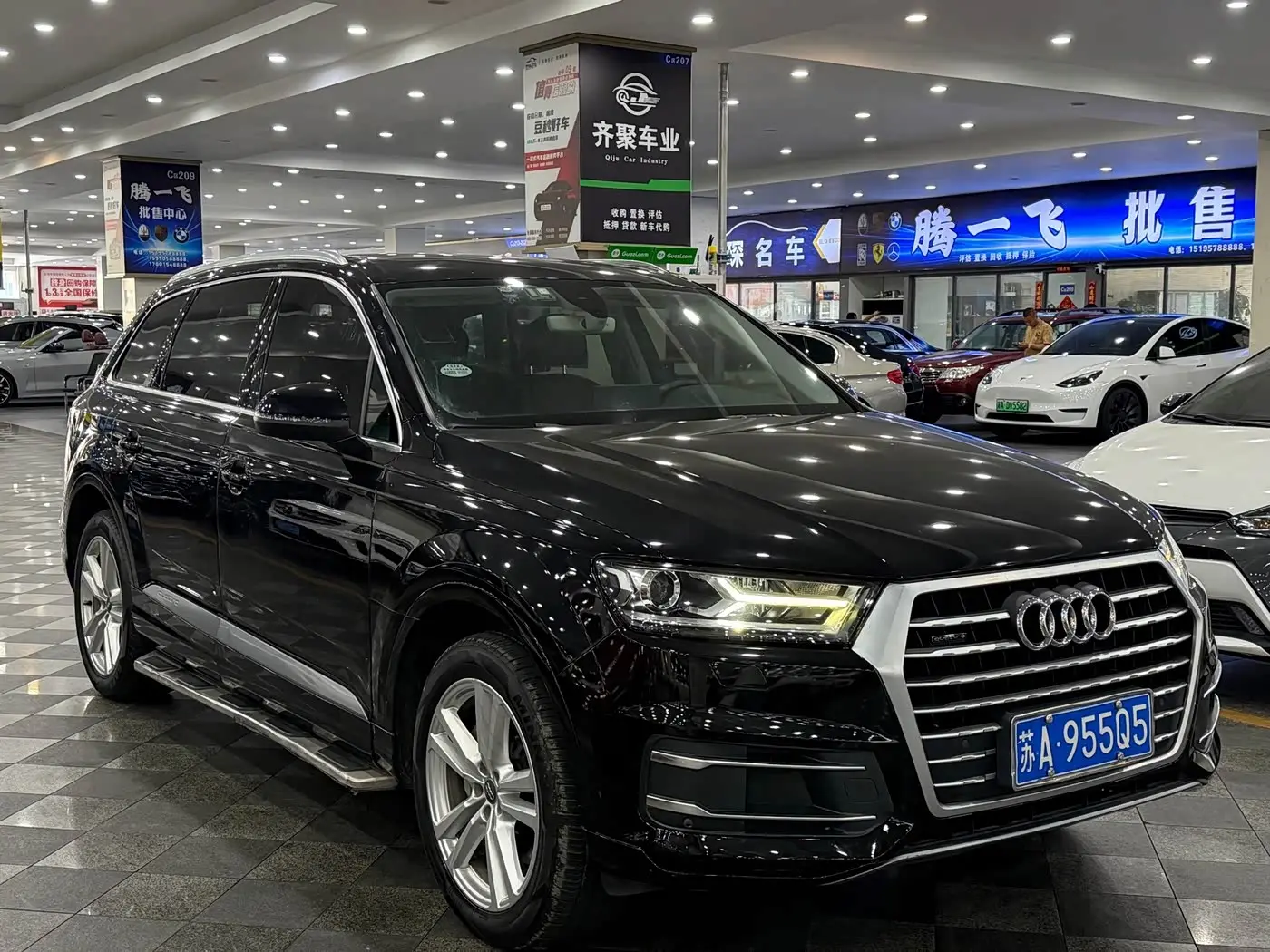 Audi Q7 2015 — Photo 3/14
