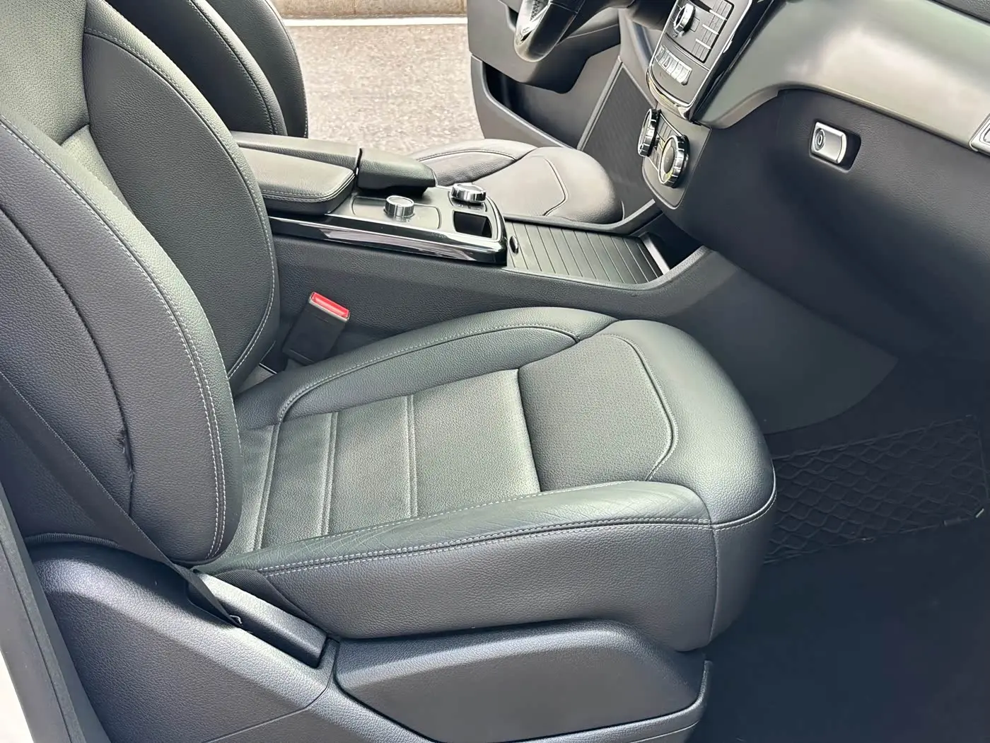 Mercedes-Benz GLE Coupe 2016 — Photo 13/20