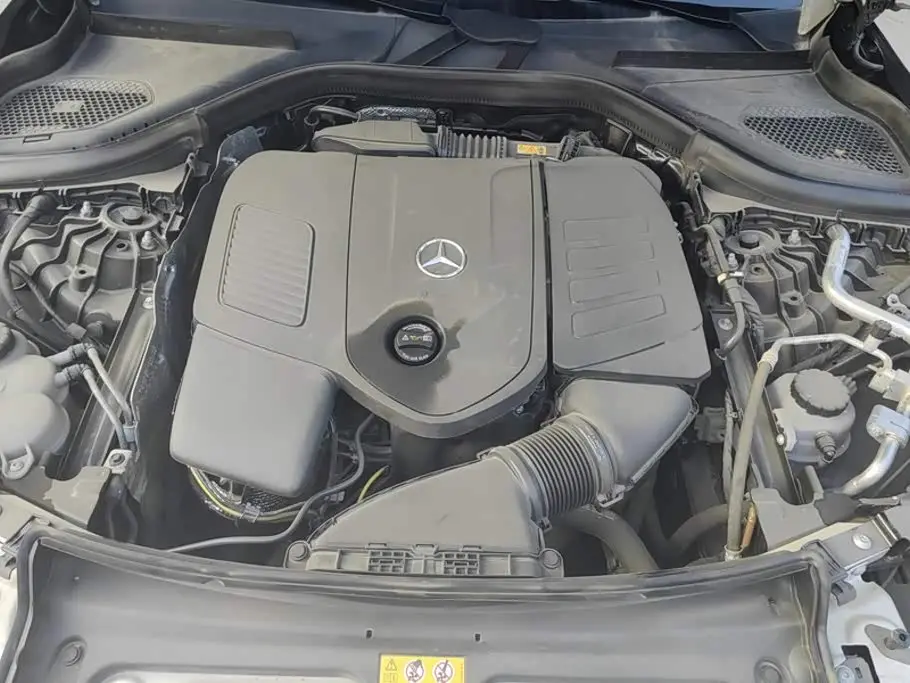 Mercedes-Benz GLC 2024 — Şəkil 10/16