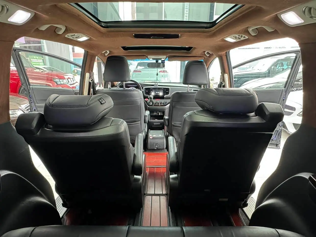 Honda Odyssey 2019 — Photo 17/20