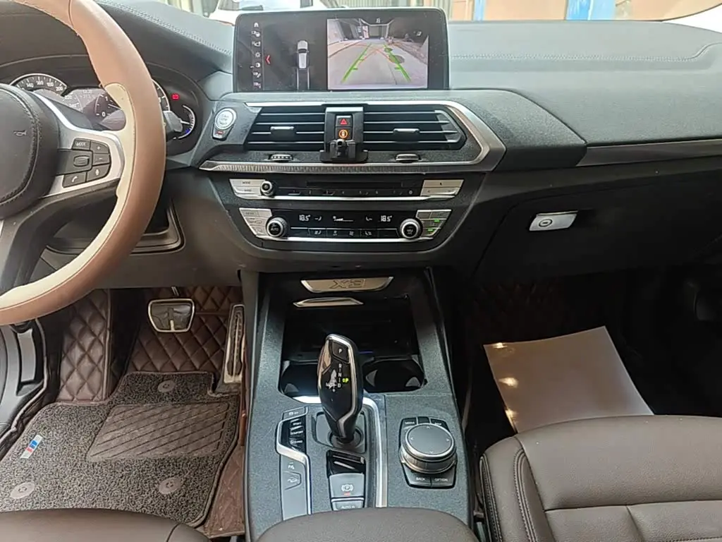 BMW X3 2019 — Photo 13/20