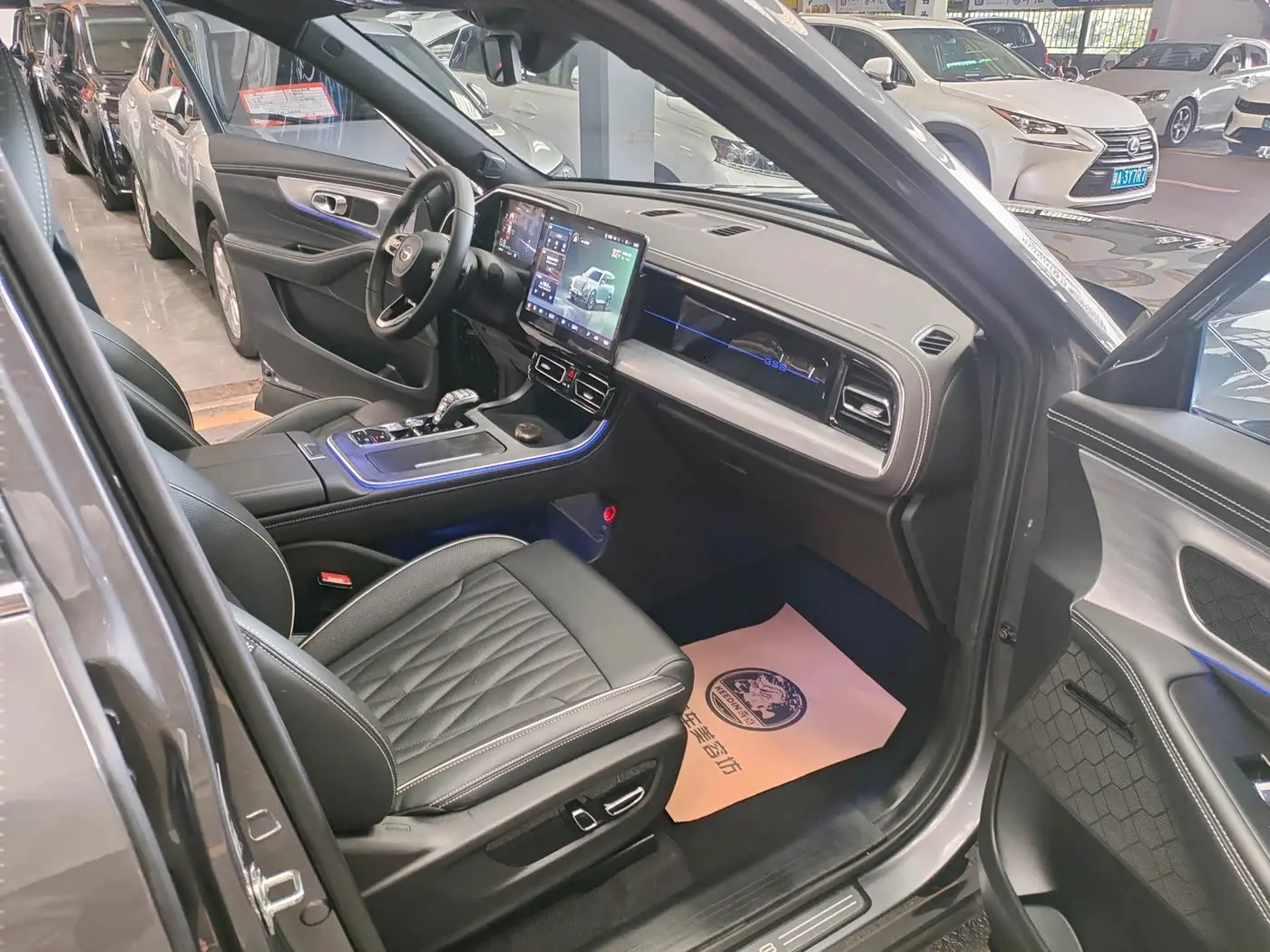GAC Trumpchi Trumpchi GS8 2022 — Фото 10/16