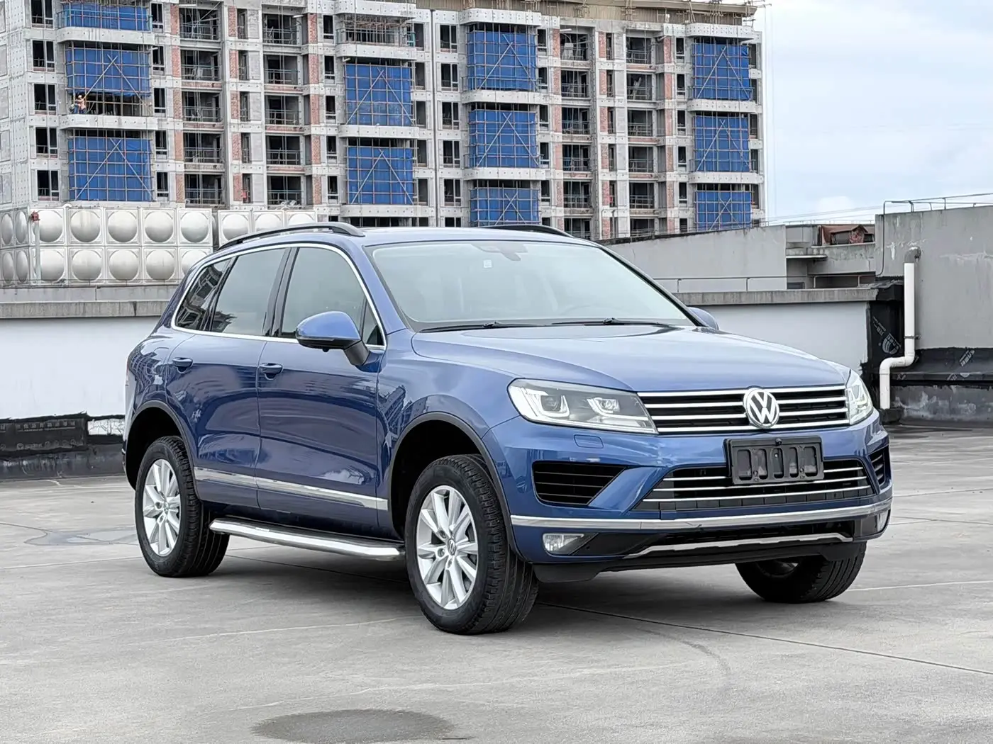 Volkswagen Touareg 2017 — Фото 3/15