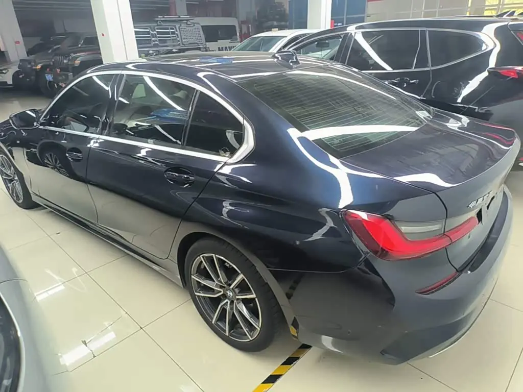 BMW 3 Series 2021 — Photo 5/20