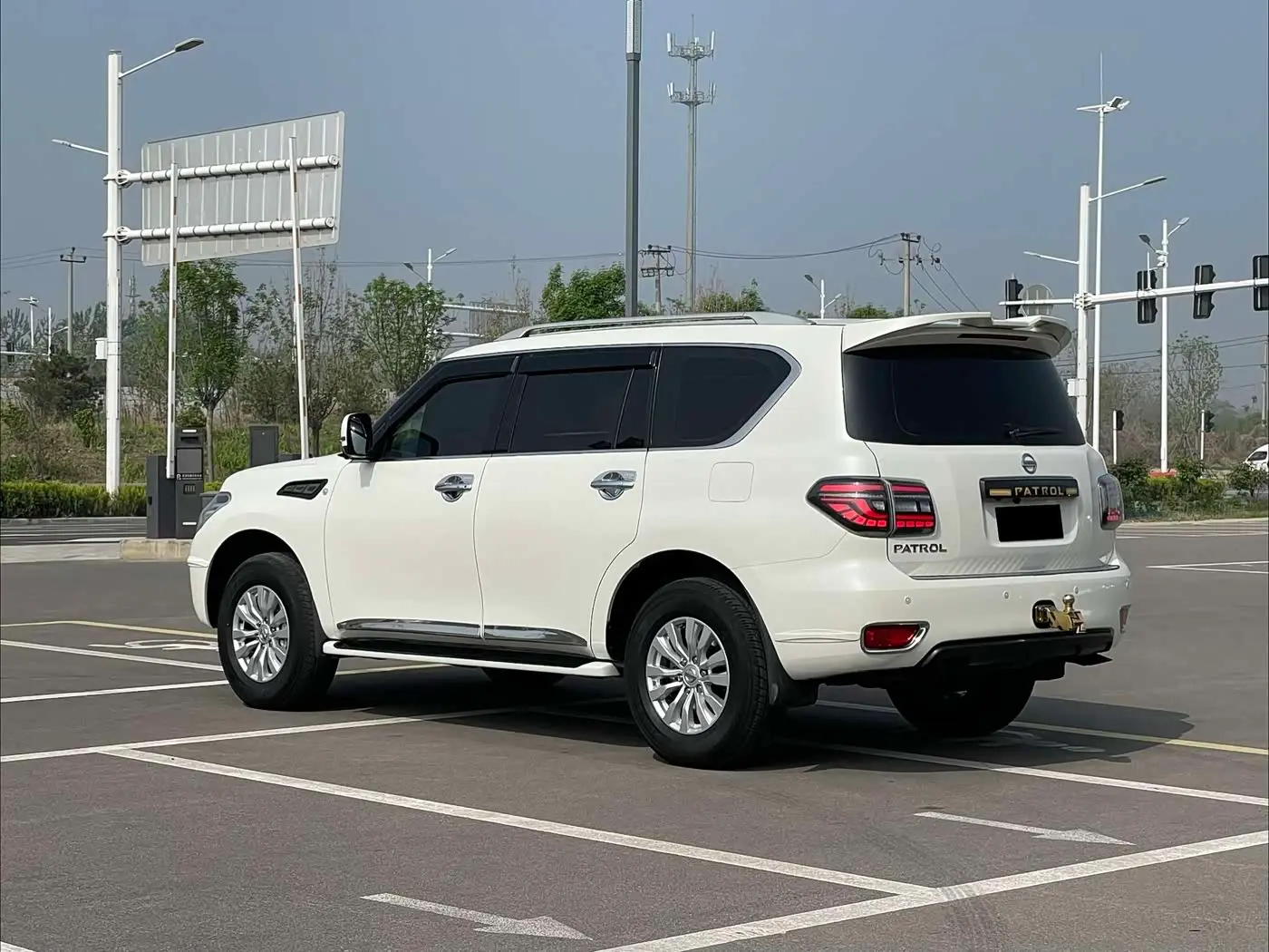 Nissan Patrol 2017 — Şəkil 6/20
