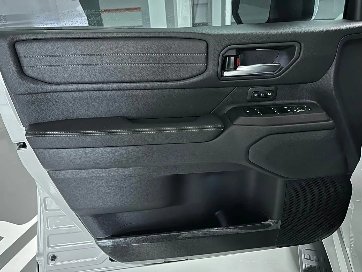 Toyota Prado 2026 — Photo 5/20
