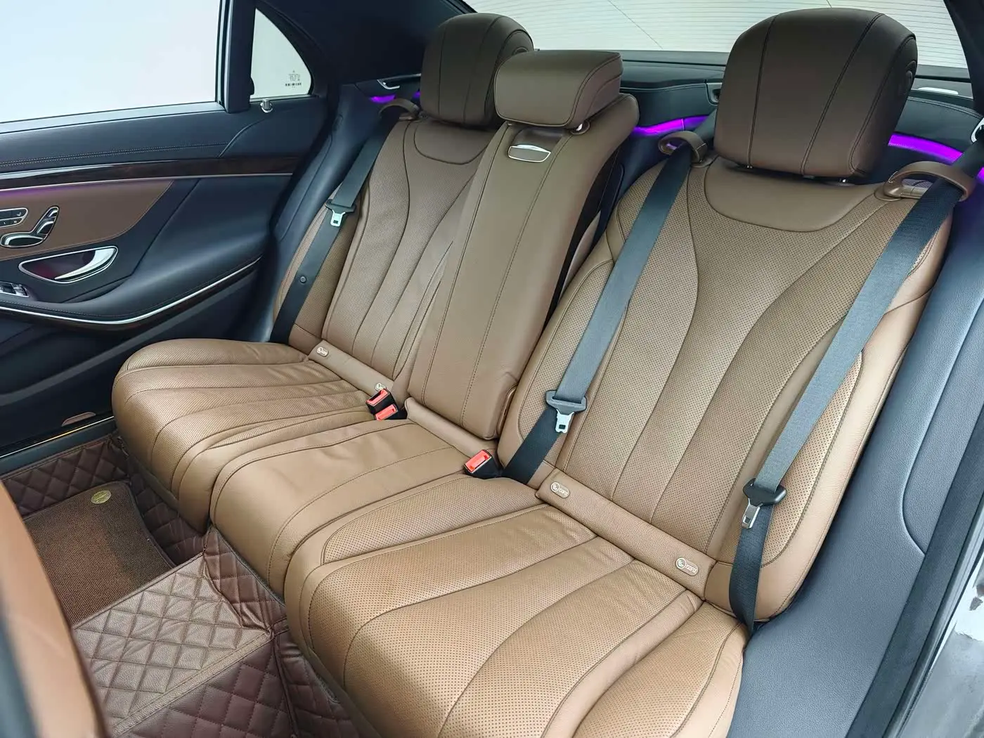 Mercedes-Benz S-Class 2020 — Photo 19/20