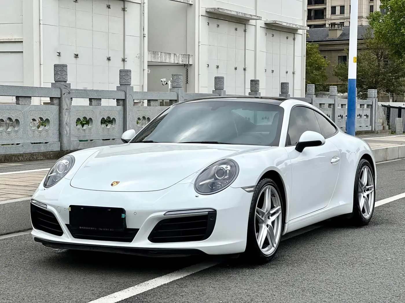 Porsche 911 2018 — Photo 15/15