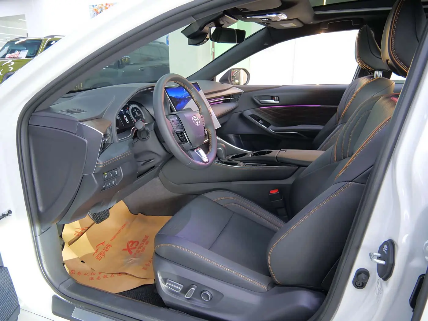 Toyota Avalon 2025 — Şəkil 7/16