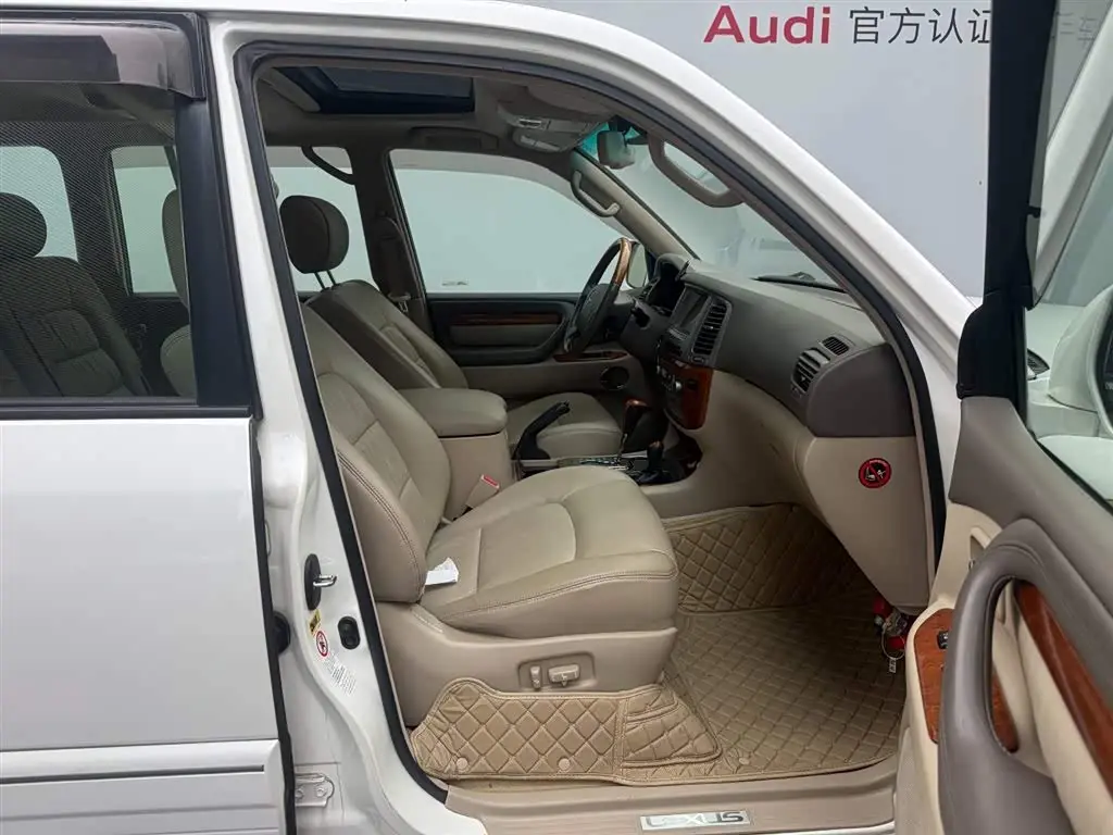 Lexus LX 2006 — Фото 19/20