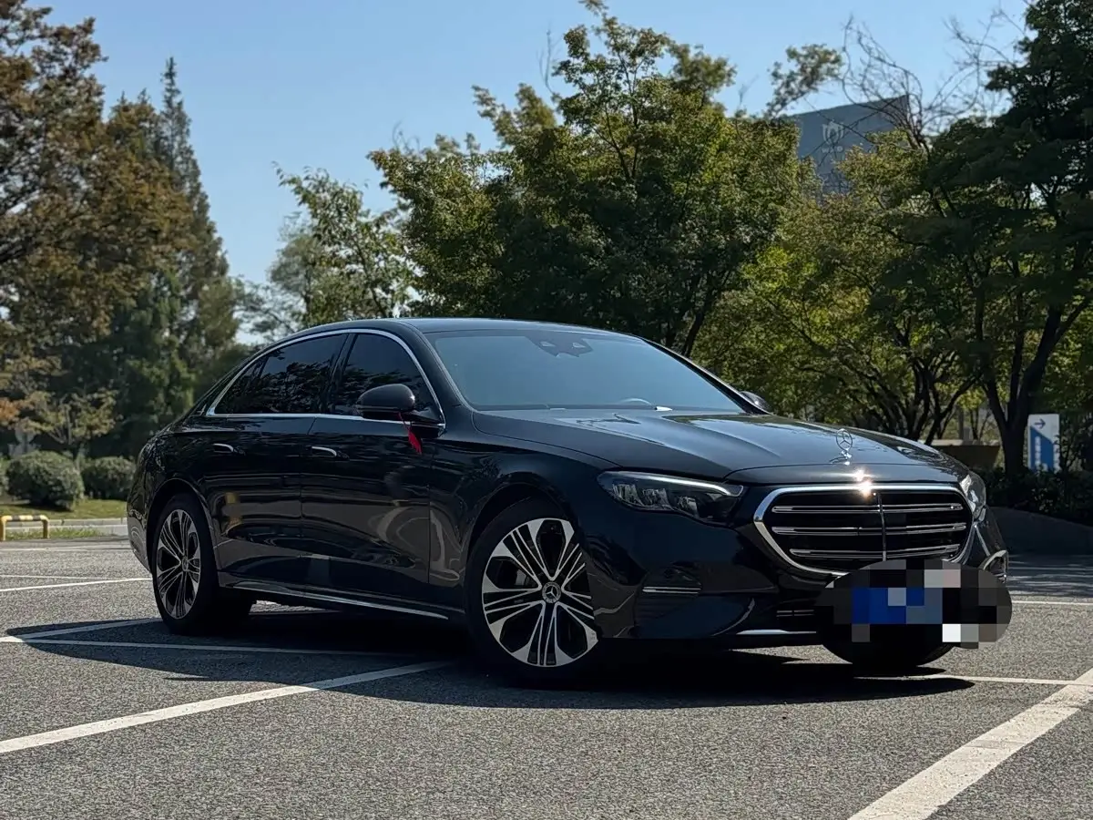 Mercedes-Benz E-Class, 2025