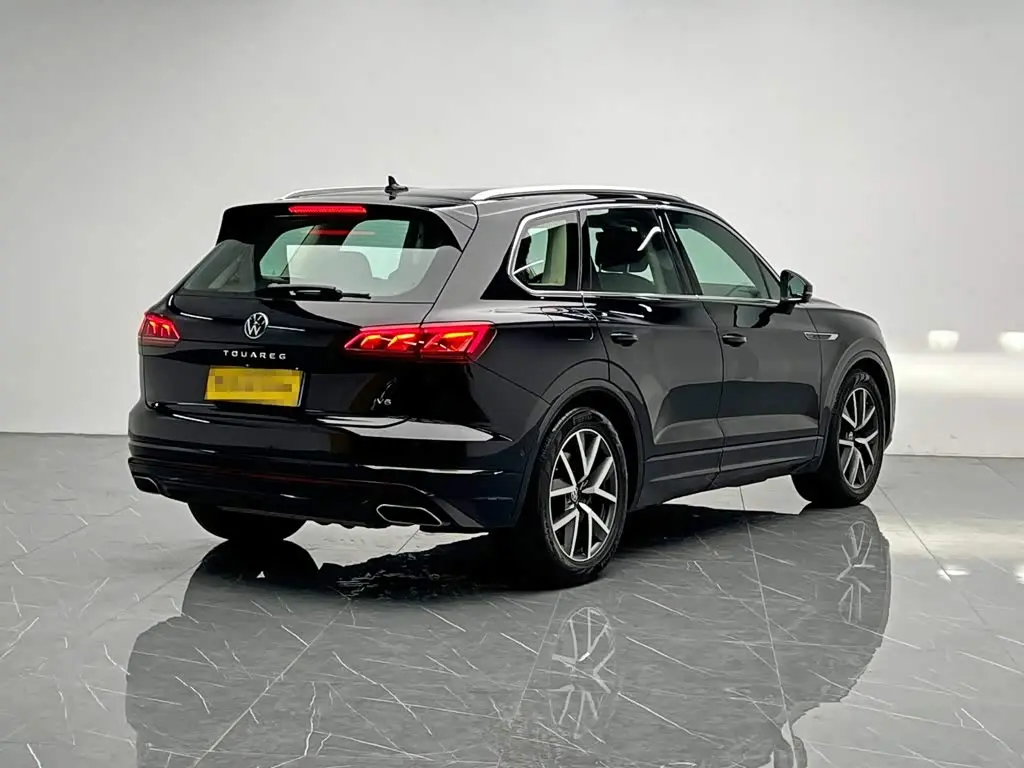 Volkswagen Touareg 2022 — Photo 6/20
