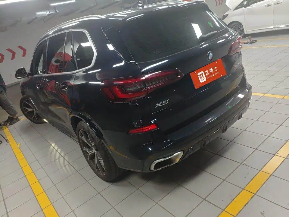 BMW X5 2023 — Фото 9/9
