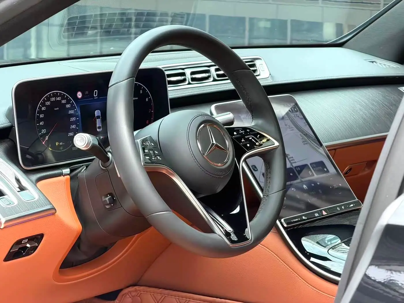 Mercedes-Benz S-Class 2024 — Фото 6/15