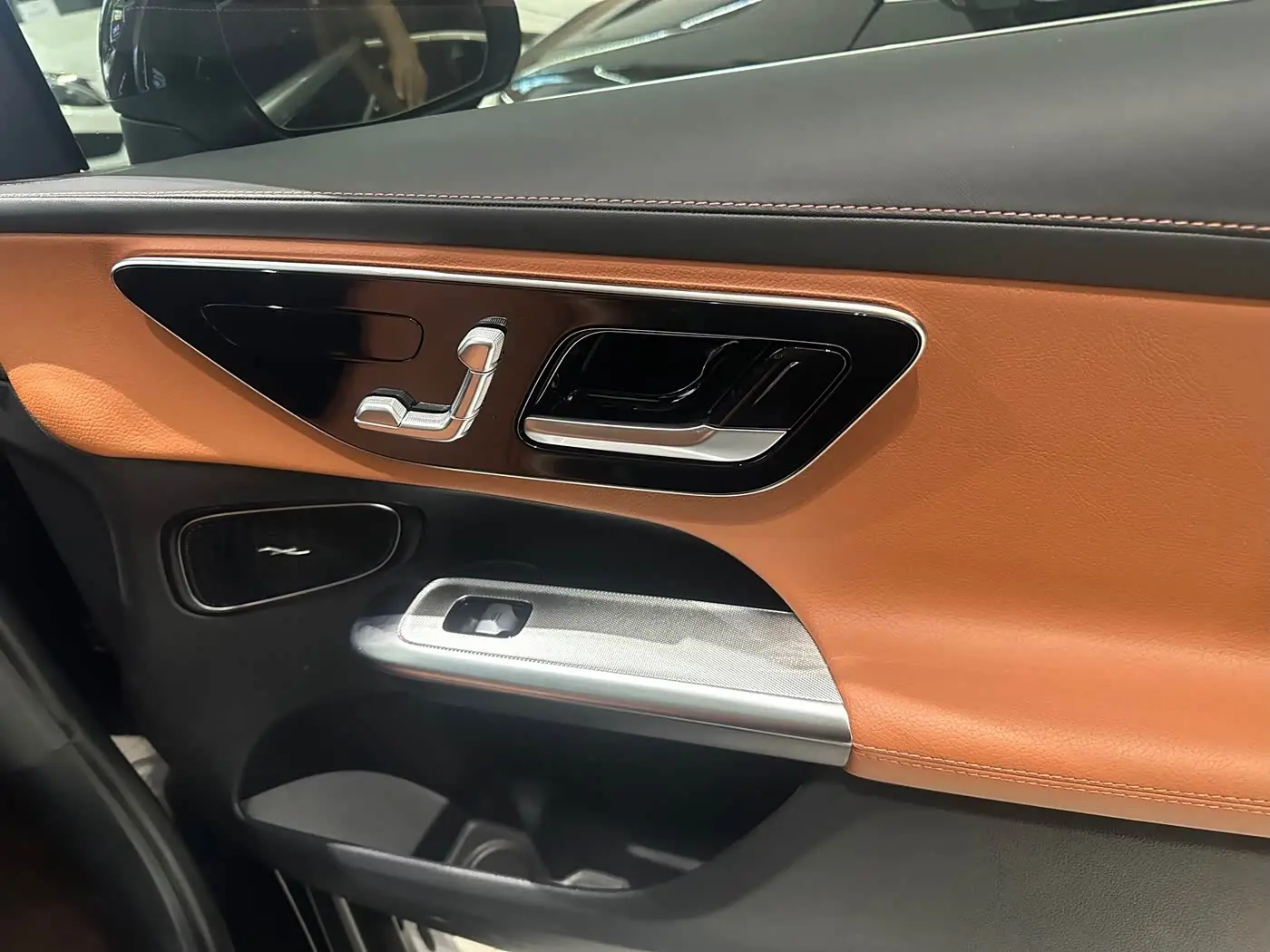 Mercedes-Benz GLC 2024 — Şəkil 5/16