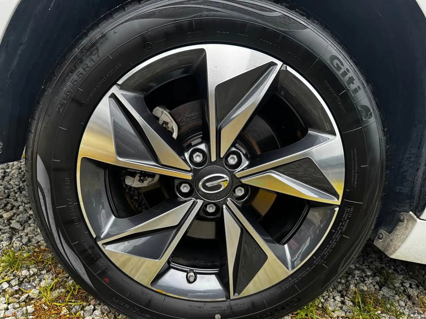 GAC Trumpchi Trumpchi M6 2023 — Фото 12/16