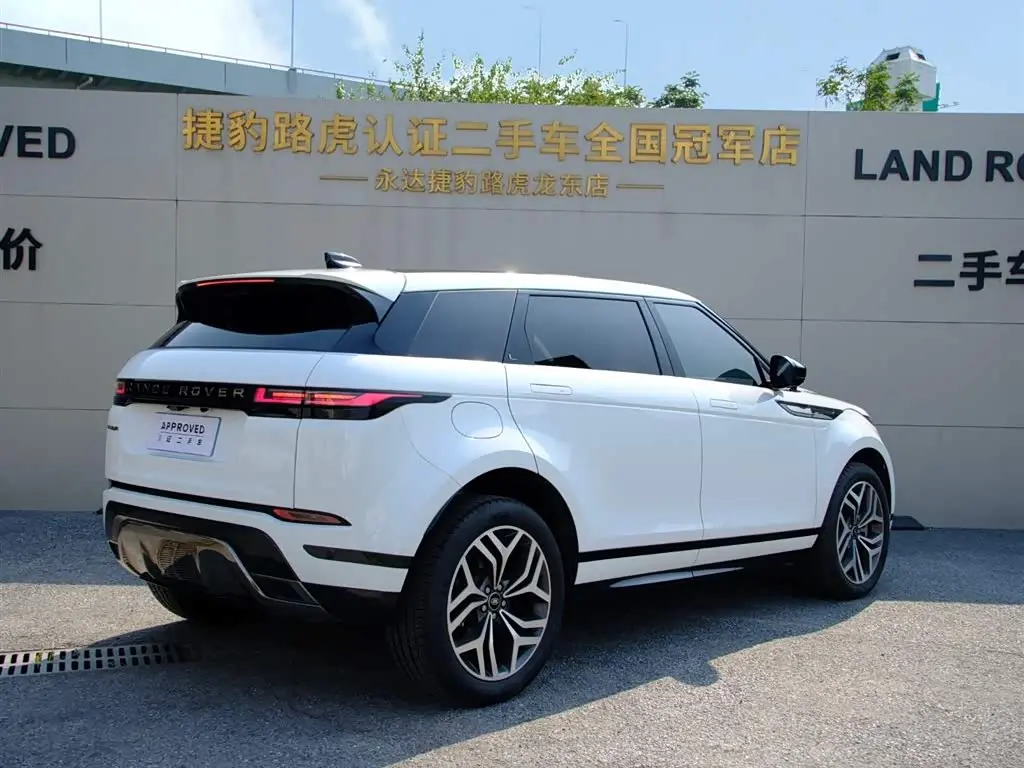 Land Rover Range Rover Evoque 2026 — Фото 6/20